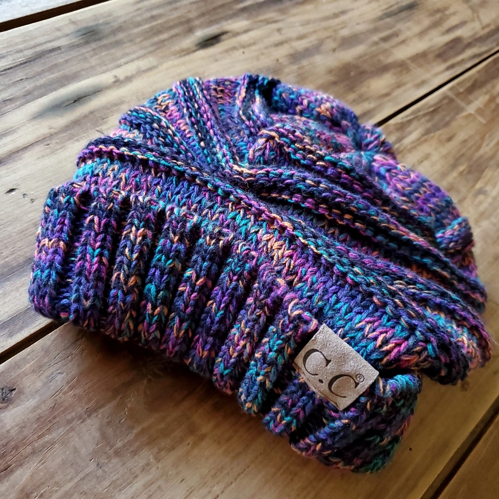 C. C Women’s Cable Knit Colorful Beanie - Picture 12 of 15